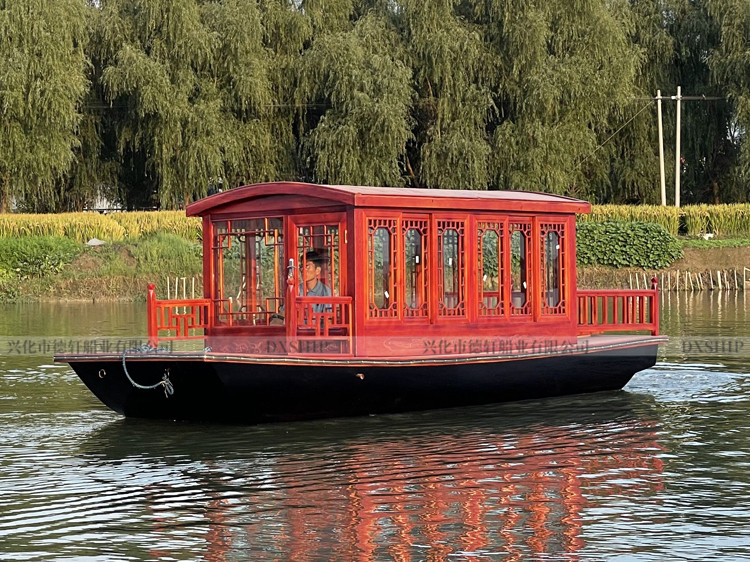 广东湛江6米画舫游船